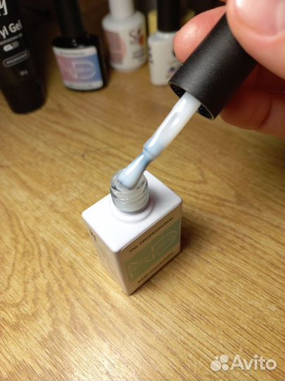 Гель лак для ногтей