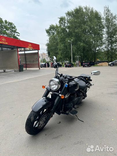Мотоцикл Suzuki Boulevard C90