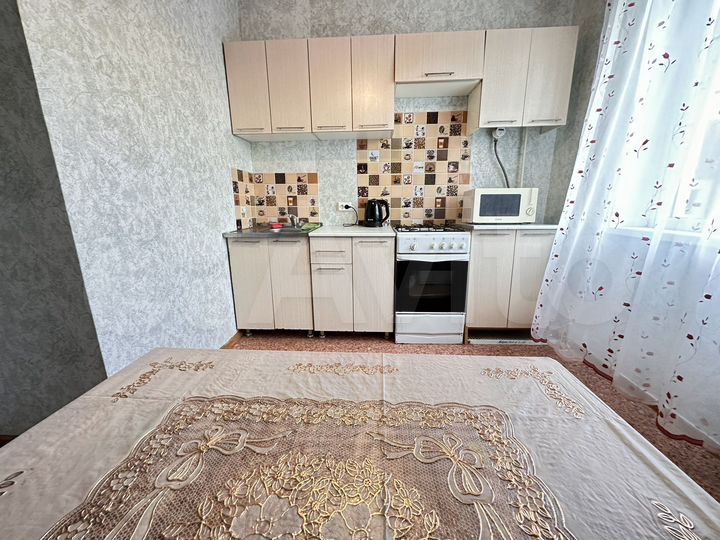 1-к. квартира, 35 м², 10/10 эт.