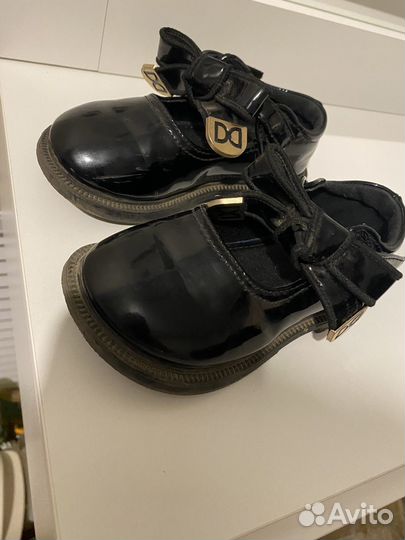 Туфли для девочки 25