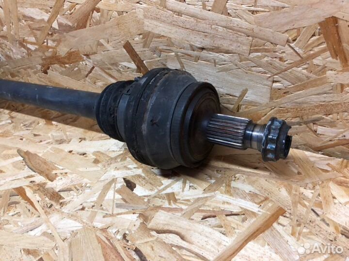 Привод задний правый Mercedes-Benz C W204 1.8 2012