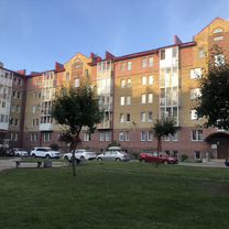 3-к. квартира, 93,5 м², 2/5 эт.