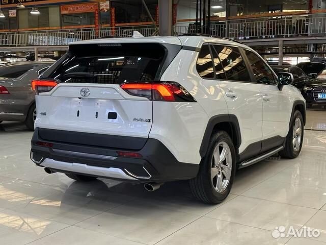 Toyota RAV4 2.0 CVT, 2020, 26 000 км