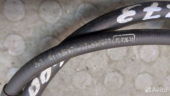 Трос ручника Ford Explorer, 2012