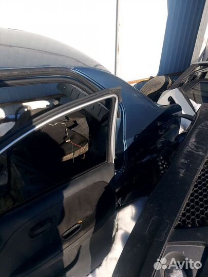 Разбираю logan2011год