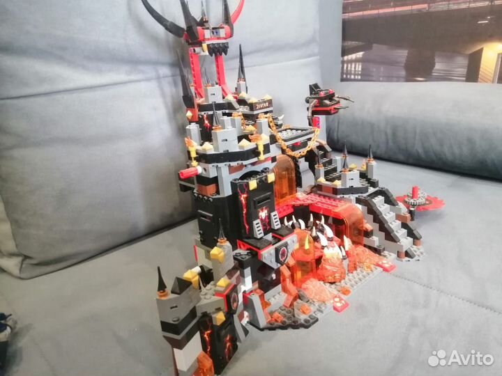 Набор lego Nexo Knights Логово Джестро (70323)