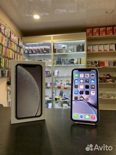 iPhone Xr, 128 ГБ