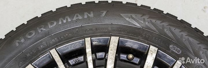 Зимние колёсав сборе R-16 на Nissan Juke (5x114.3)