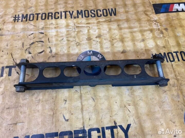 Рычаги задние Bmw 116I E87 N43B16AA 1.6 2010