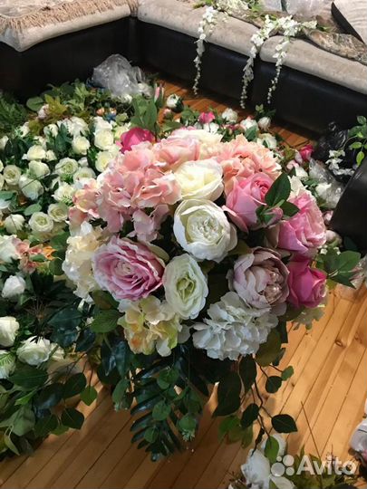 Готовые букеты