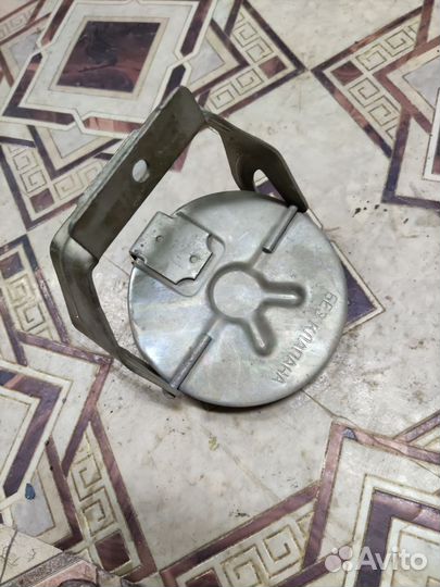 Крышка топливного бака