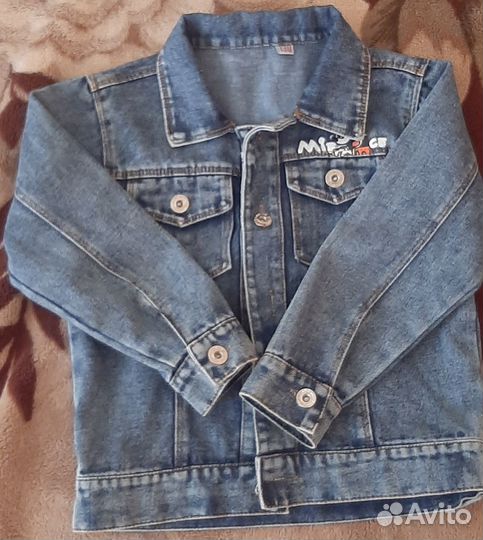 Джинсовая куртка