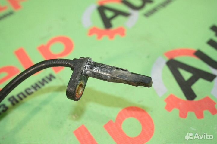 Датчик ABS nissan teana J32 передний левый