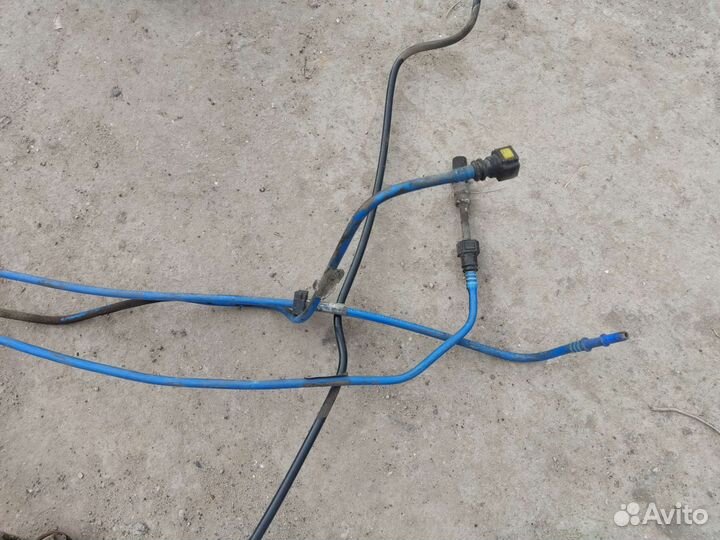 Трубки топливные Волга 31105 рестайлинг