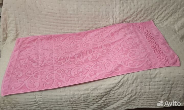 Полотенце махровое 130х60 см розовое