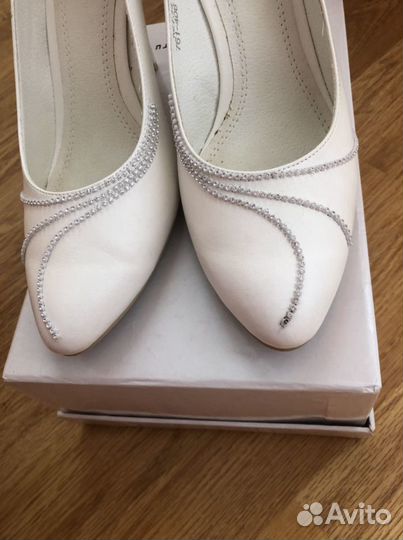 Свадебные туфли 2 пары