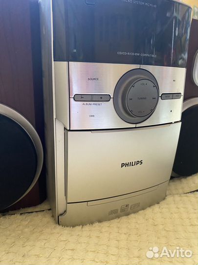 Музыкальный центр philips