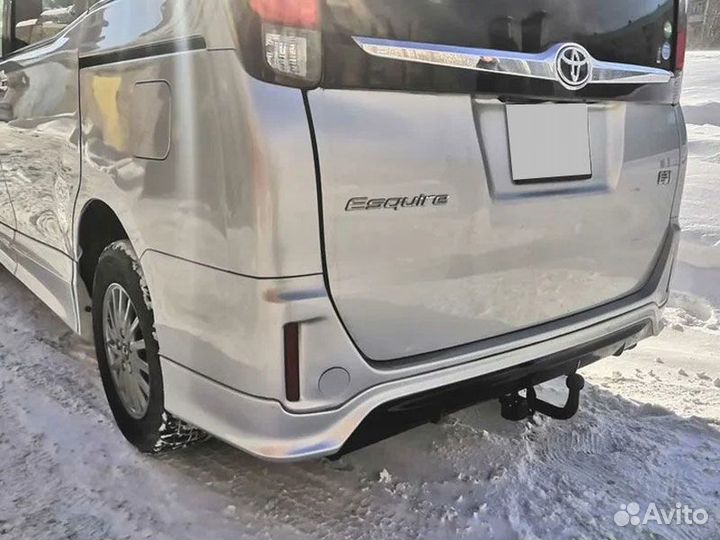 Фаркоп тсу установка Toyota Noah R80, 2014-2017 Ha