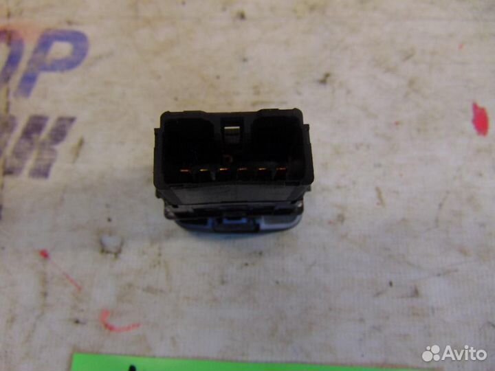 Кнопка обогрева сидений для Hyundai Elantra 3 200