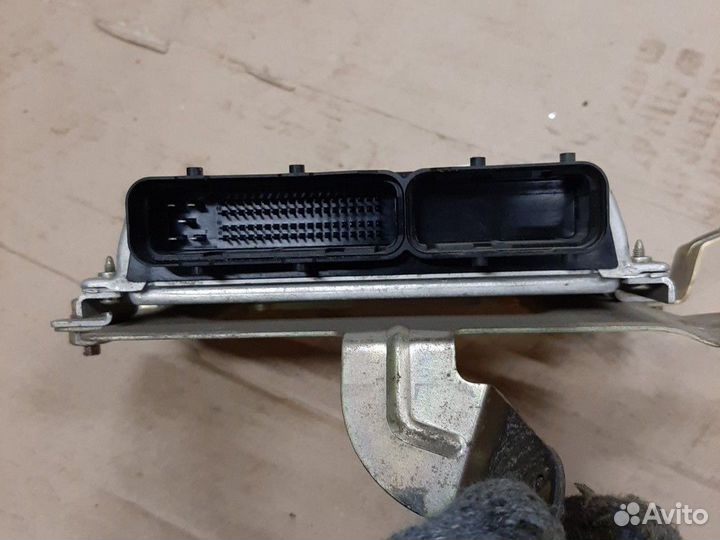 Эбу двигатель Hyundai Elantra XD