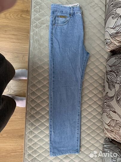 Джинсы американки