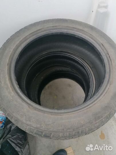 Goodyear Eagle Sport 215/55 R17