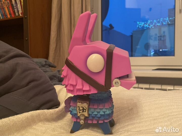 Фако поп лама из фотонайт