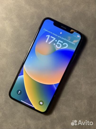iPhone X, 64 ГБ