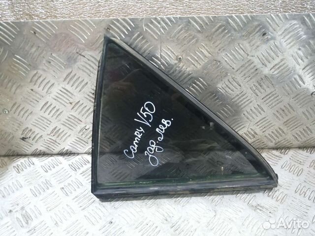 Форточка задняя Toyota Camry 50