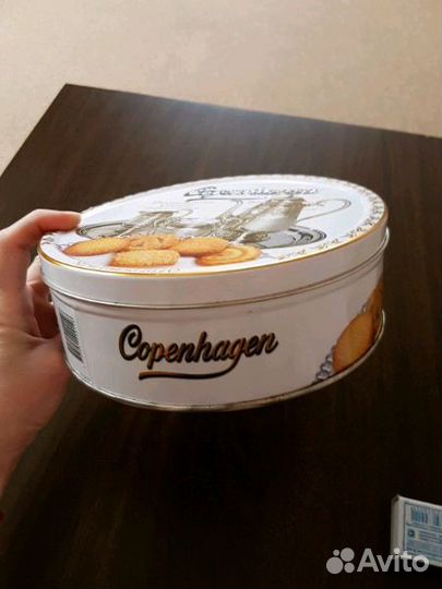 Жестяная банка для печенья