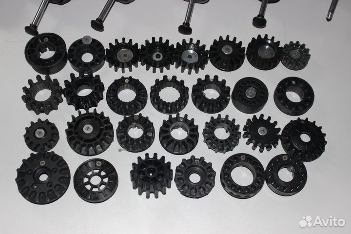 Тормозные элементы, шестеренки на детские коляски