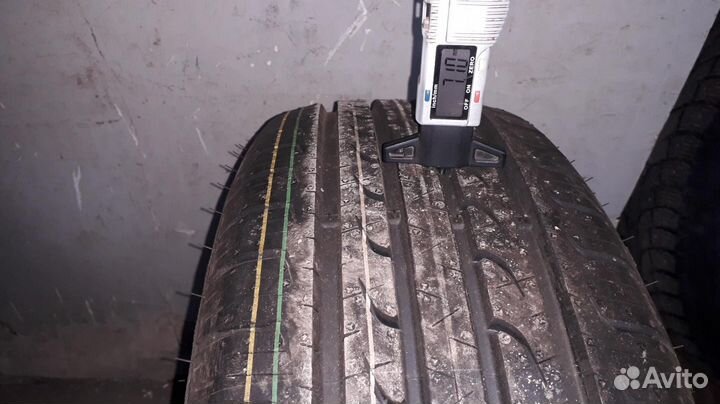 Goodyear EfficientGrip SUV 215/60 R17