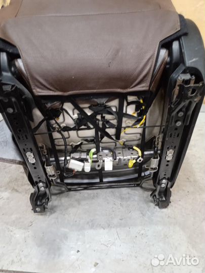 Сиденье салонное переднее правое Camry