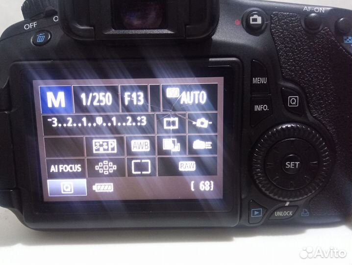 Зеркальный фотоаппарат canon 60d