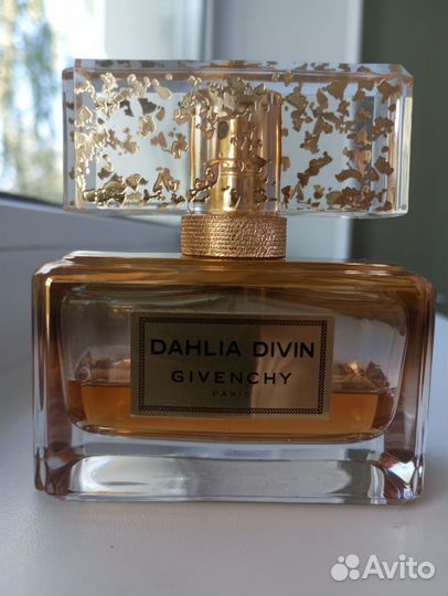 Givenchy dahlia divin