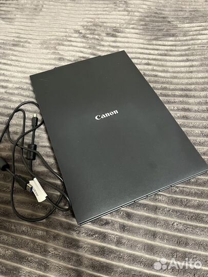 Планшетный сканер Canon CanoScan LiDE 300