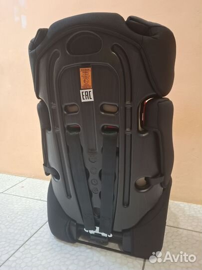 Автомобильное детское кресло от 9 до 36 кг