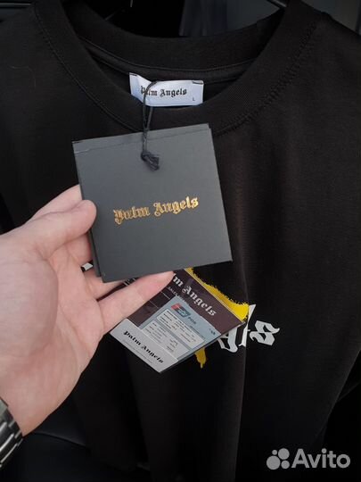 Palm Angels: футболка для твоего образа