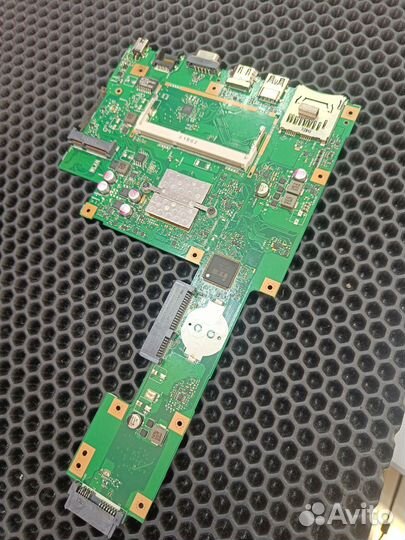 Материнская плата Asus X553MA