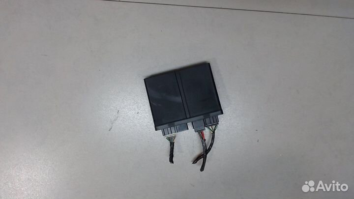 Блок управления бесключевого доступа Chevrolet Cru