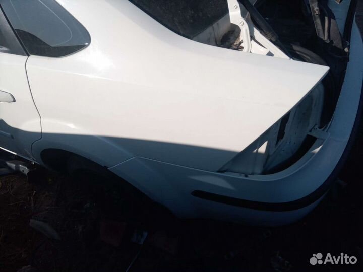 Задние крылья Ford Focus 2