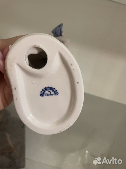 Статуэтка фарфор