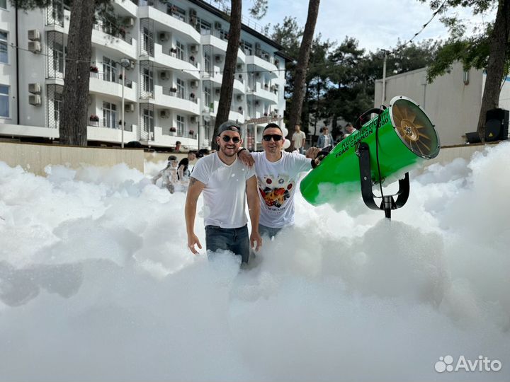 Пенное шоу вечеринка