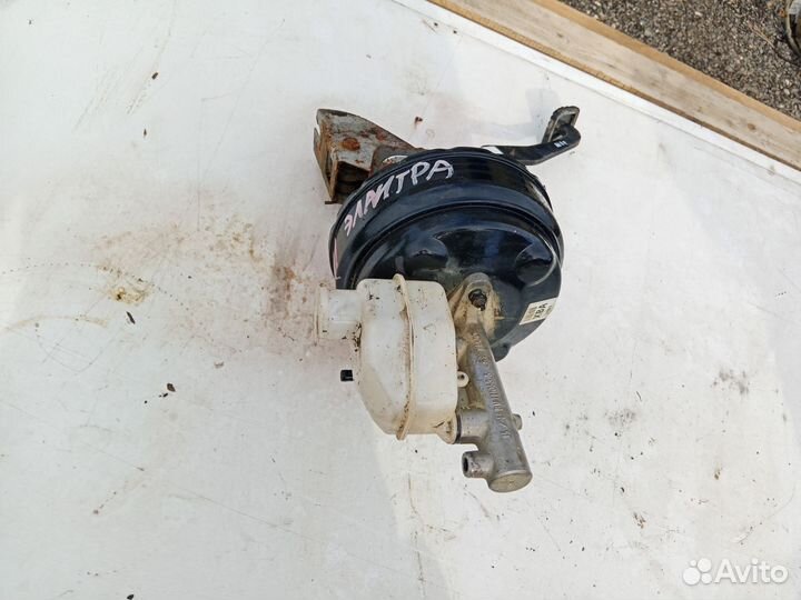 Главный тормозной цилиндр Hyundai Elantra XD G4ED