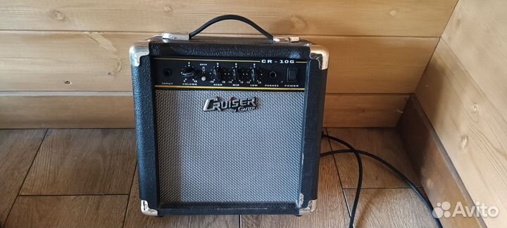 Электрогитара Feeling + комбик Cruiser