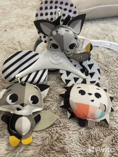 Мобиль tiny love