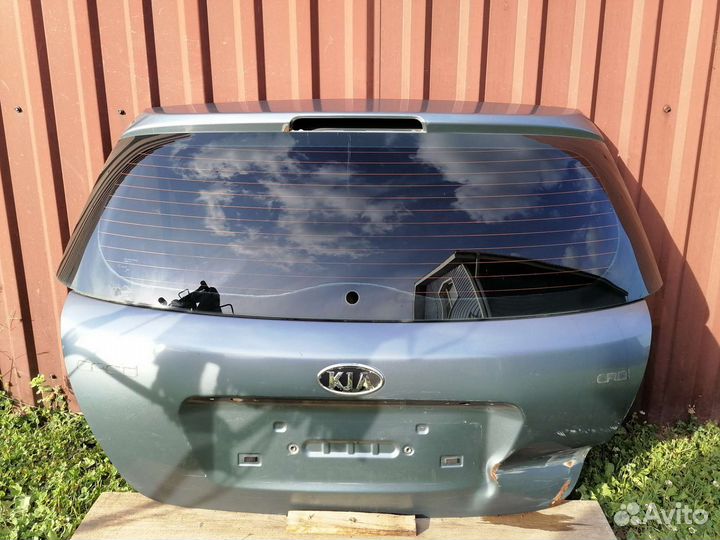 Стекло багажника kia ceed 2008 дизель