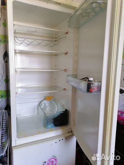 Холодильник на запчасти