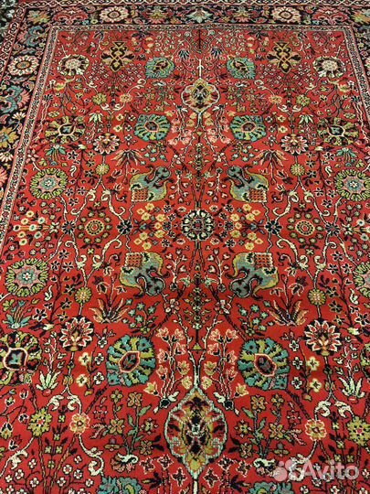 Ковер шерстяной в отличном состоянии