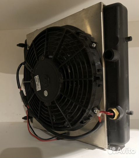 Новый Радиатор в сборе с вентилятором для квадроци